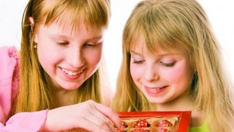 Importanța igienei dentare: De ce trebuie să ne spălăm pe dinți după consumul de dulciuri?
