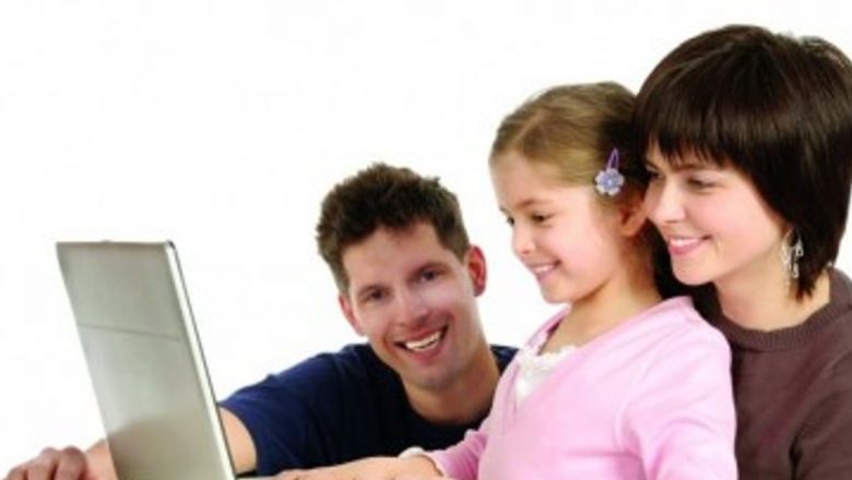 Riscurile Accidentelor Causate de Echipamentele Informatice: O Problemă în Creștere pentru Copii
