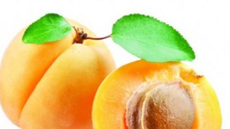Beneficiile nutriționale ale caiselor: Un secret pentru un păr mătăsos și o sănătate optimă