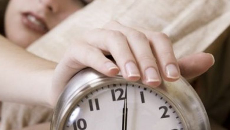 Impactul Somnului Asupra Sănătății Cardiace a Femeilor: O Analiză Detaliată