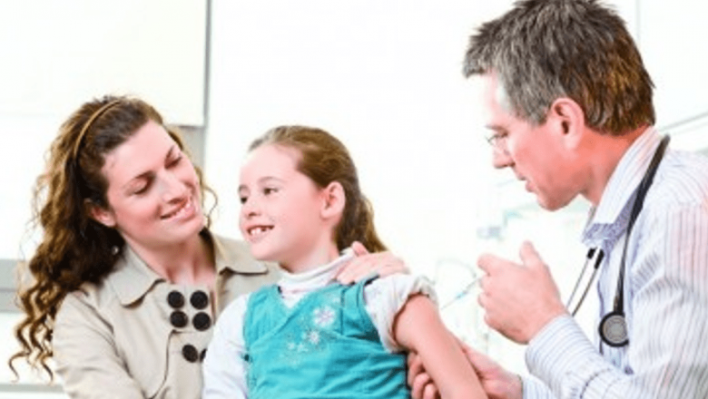 Vaccinul împotriva cancerului de col uterin: O analiză detaliată a beneficiilor și riscurilor