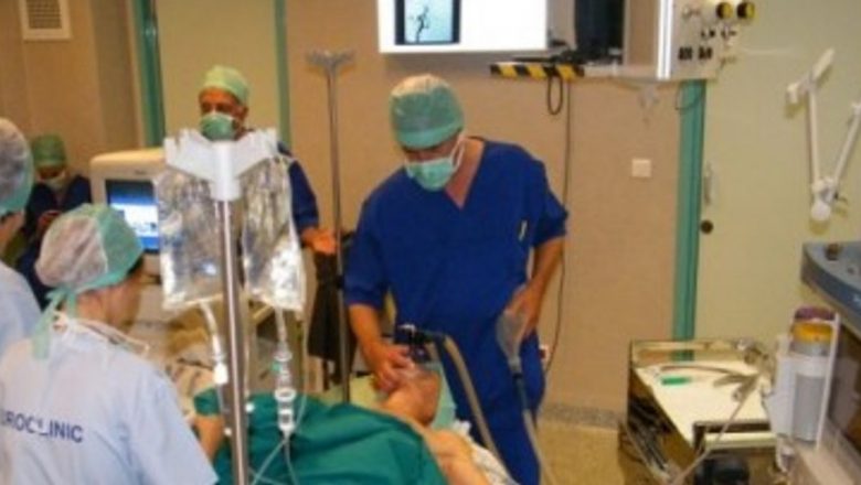 Inovație în Chirurgia Vasculară: Un Pas Importat pentru Sănătatea Românească