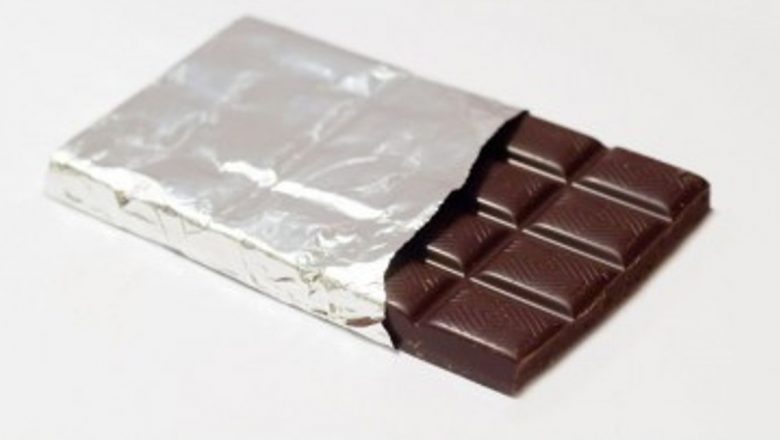 Ciocolata Neagră: Un Remediu Dulce Împotriva Stresului