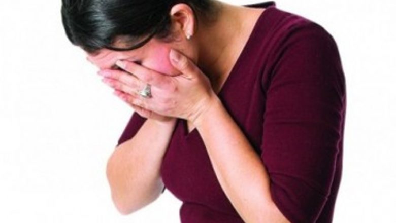Depresia și relația sa complexă cu greutatea: Cum emoțiile influențează alegerile alimentare