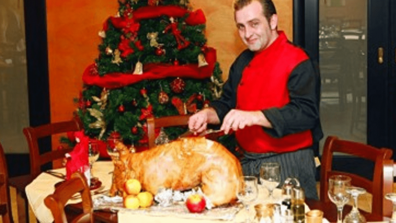 Purceluş de lapte la tavă: O Delicatesă Tradițională și Moștenire Culinara