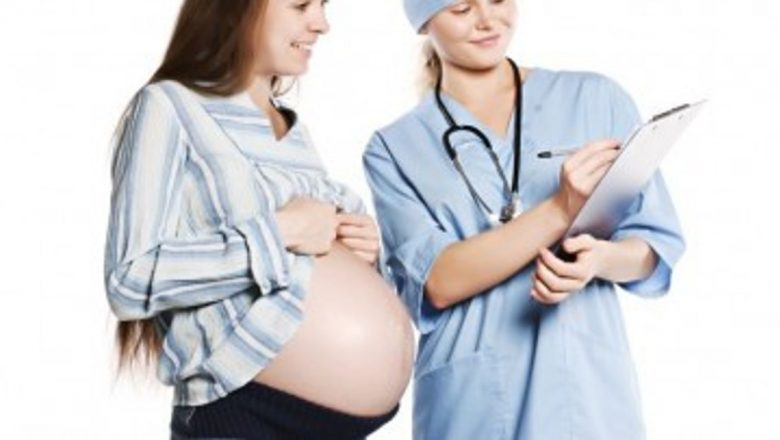 Impactul fumatului asupra sarcinii: Pericolele ascunse pentru mamă și făt