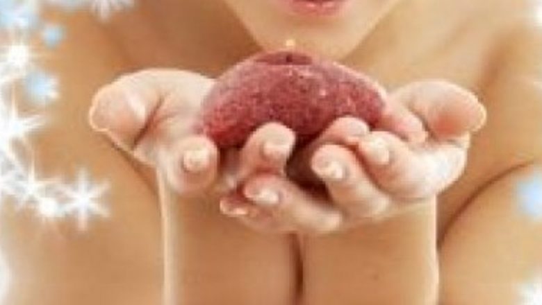 Aromoterapia: Beneficii, Practici și Impact asupra Sănătății Mintale și Fizice