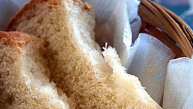 Impactul aditivilor alimentari asupra calității pâinii: O analiză detaliată