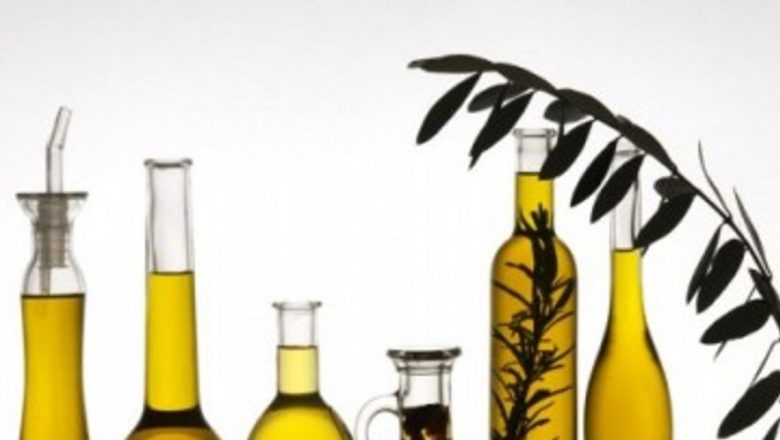Uleiurile pentru gătit: Ghid complet pentru alegerea celor mai sănătoase opțiuni