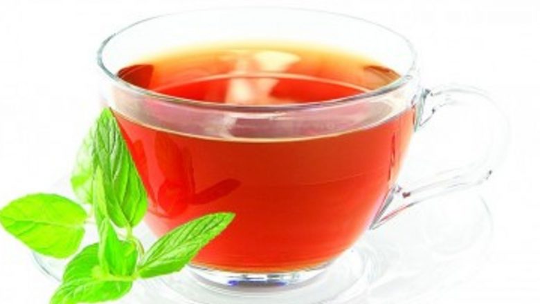Menta și alte plante aromatice: Soluții naturale pentru o digestie sănătoasă