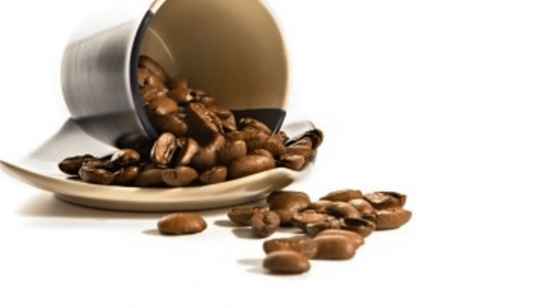 Cafeaua și ceaiul: Un aliat surprinzător în prevenirea maladiei Alzheimer
