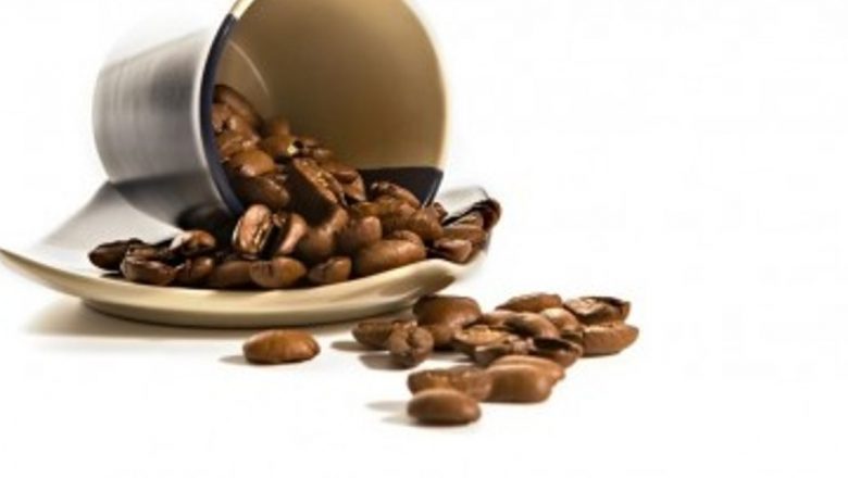 Cafeaua și ceaiul: un scut împotriva maladiei Alzheimer?