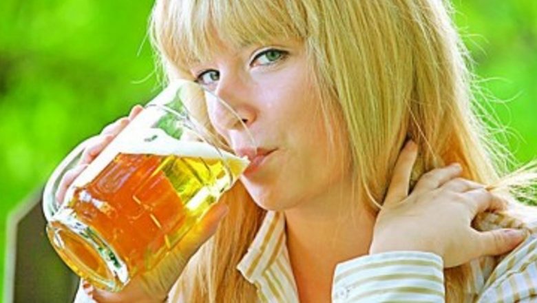 Beneficiile insoupțite ale berii: Cum o băutură populară contribuie la sănătatea oaselor și nu numai