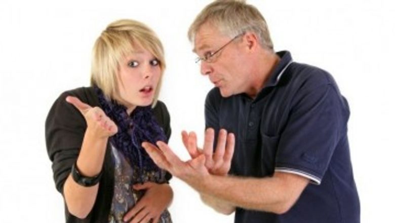 Minciuna în Adolescență: Înțelegerea Motivațiilor și Consecințelor