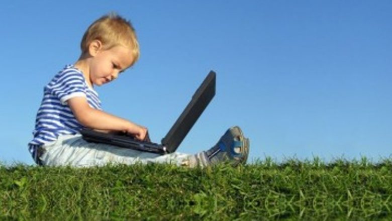 Impactul utilizării laptopurilor pe pielea umană: Sindromul pielii arse și implicațiile sale