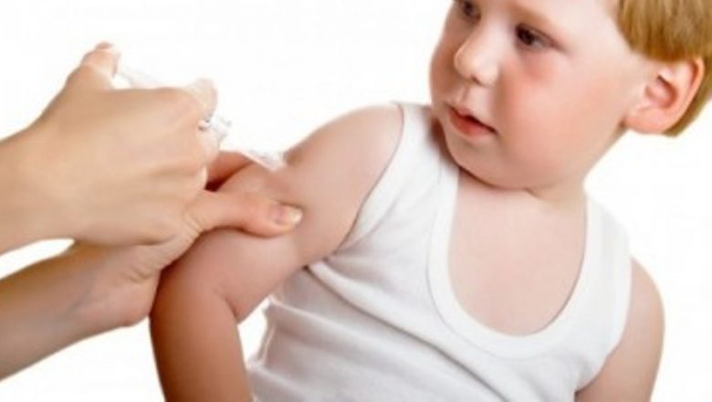 Vaccinarea Antigripală: Un Pas Esențial pentru Sănătatea Publică în Contextul Pandemiei
