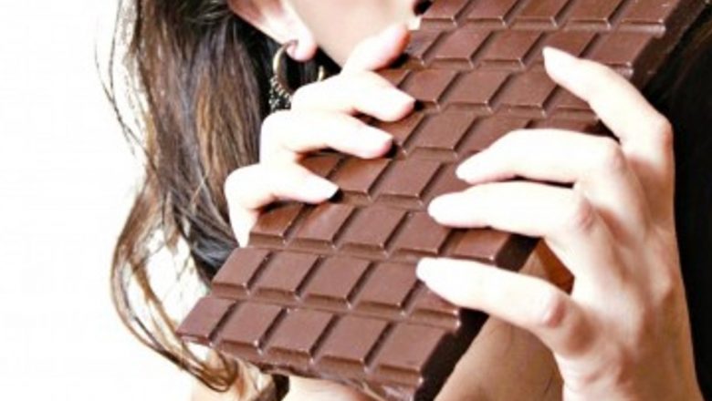 Mituri Alimentare: De ce Ciocolata și Dulciurile Nu Sunt Inamicul Tău