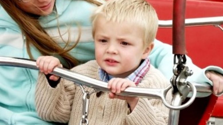 Cum să protejezi copiii de provocările lumii moderne: o abordare holistică