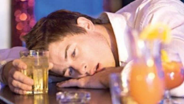 Impactul Fatal al Consumului Excesiv de Alcool: O Analiză Detaliată
