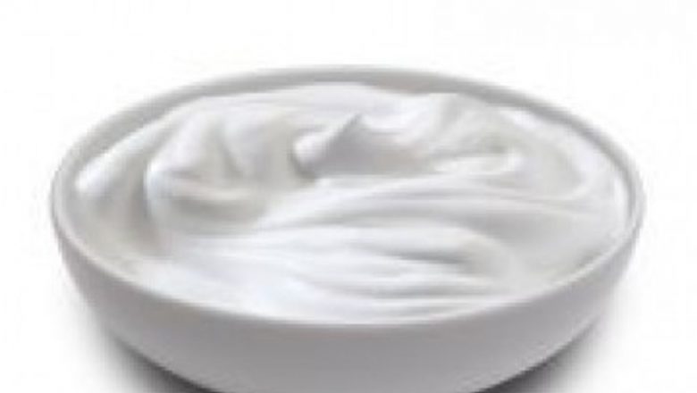 Iaurtul: Beneficiile unui Aliment Esențial în Dietele Moderne