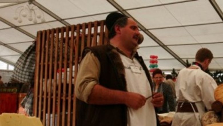 Târg de Produse Tradiționale Românești: O Sărbătoare a Culturii și Gastronomiei Locale