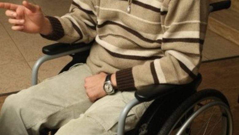 Scleroza multiplă: O luptă continuă pentru tineri în fața unei boli necruțătoare
