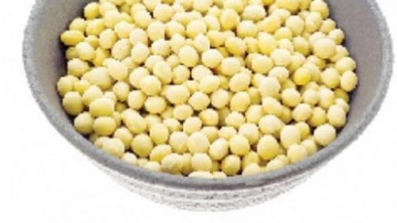 Soia: Alimentul care contribuie la prevenirea fracturilor și îmbunătățirea sănătății osoase