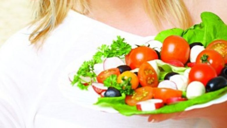 Ghid Complet pentru Pregătirea de Primăvară: Detoxifiere și Dietă Sănătoasă