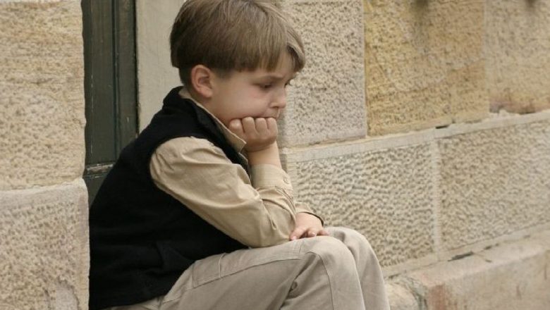 Cum să comunici divorțul copilului: Ghid pentru părinți