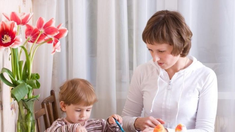 Cum să dezvolți simțul artistic al copilului tău: O abordare detaliată pentru fiecare etapă de vârstă