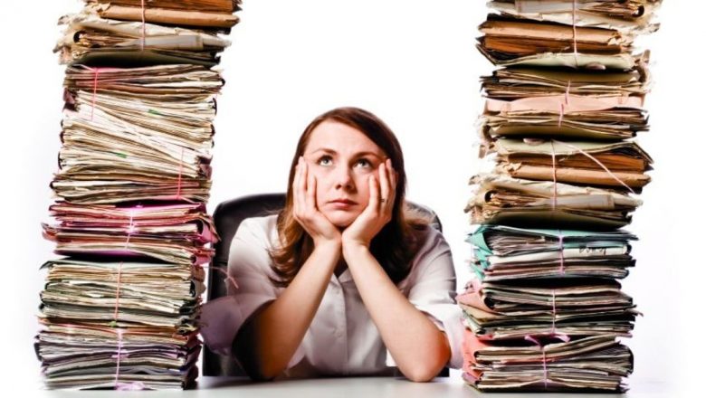 Impactul Stresului la Locul de Muncă: Cum să Îți Evaluezi Starea Psihică și Să Găsești Soluții Eficiente