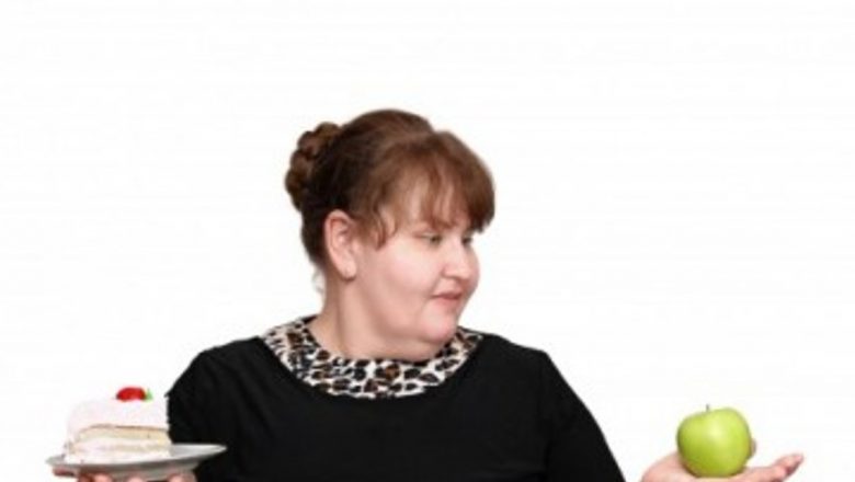Obezitatea și Impactul Său Asupra Demenței: O Analiză Detaliată a Legăturilor dintre Greutatea Corporală și Sănătatea Cognitivă