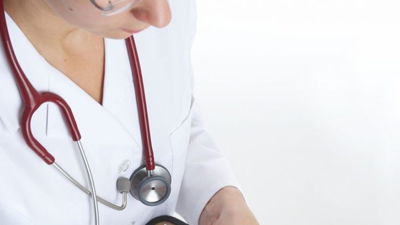 Criza rețetelor gratuite: Impactul neasumării contractului de către medicii de familie asupra sistemului de sănătate din România