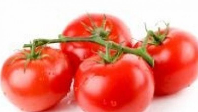 Sucul de roșii: Un remediu natural eficient împotriva alergiilor solare