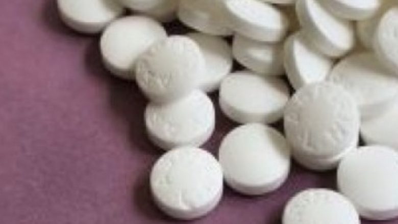 Aspirina și sănătatea cardiovasculară: Beneficiile și riscurile administrării în prevenția atacurilor de cord