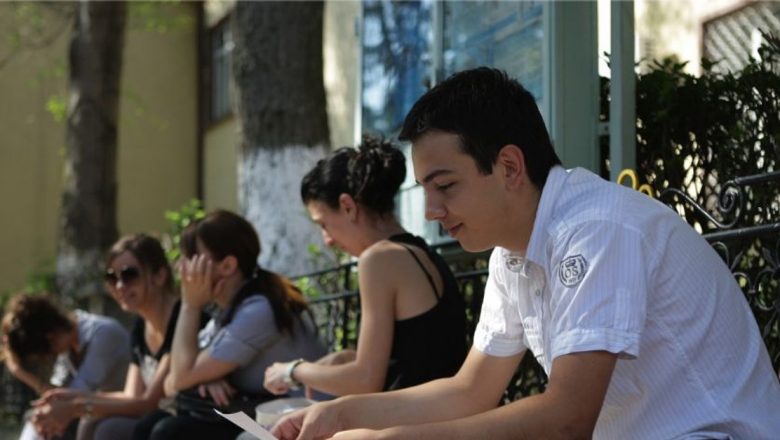 Contestațiile la Bacalaureat: O Reacție a Elevilor la Rezultatele Controversate