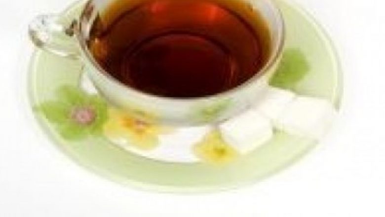 Leacuri Naturale pentru Calmarea Durerilor Premenstruale: O Analiză Detaliată