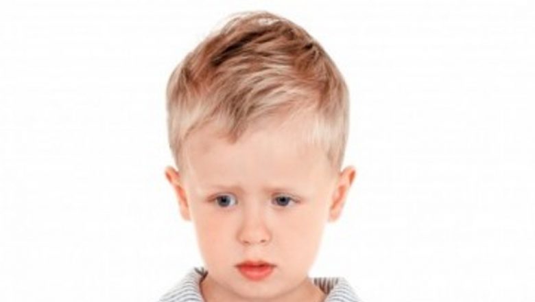 Enurezisul nocturn la copii: înțelegerea și gestionarea problemei pipi în pat