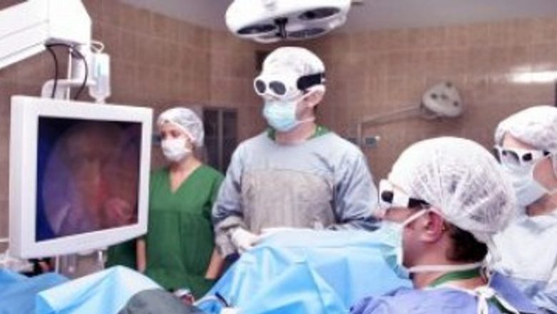 Inovație medicală în România: O premieră chirurgicală pentru o fetiță cu malformații vertebrale