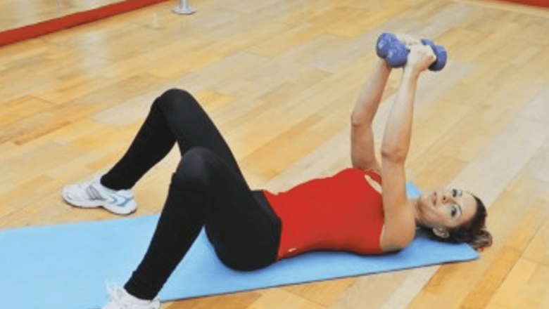 Exerciții Eficiente pentru un Bust Tonifiat: Ghid Complet pentru Femei și Bărbați