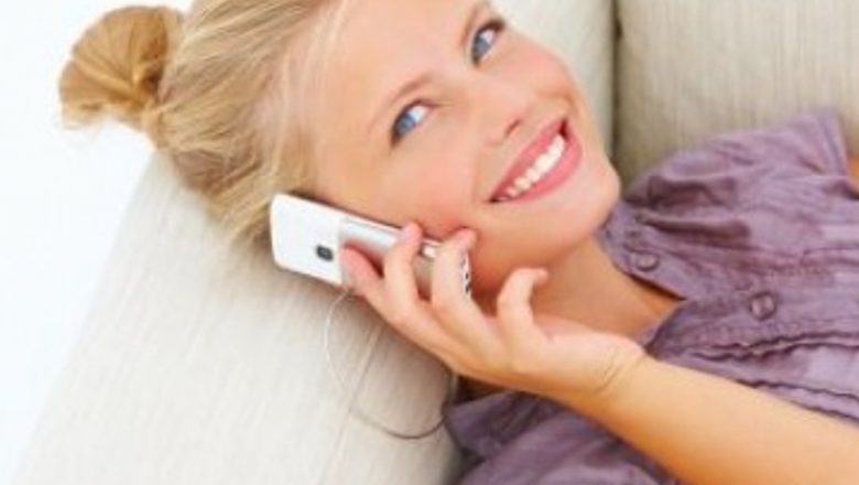 Impactul tehnologiei mobile asupra sănătății: Cum telefoanele și tabletele afectează postura și bunăstarea utilizatorilor