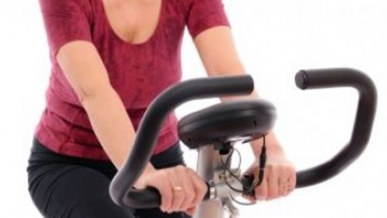 Exercițiile fizice ca alternativă la calmante în combaterea migrenelor: O analiză detaliată