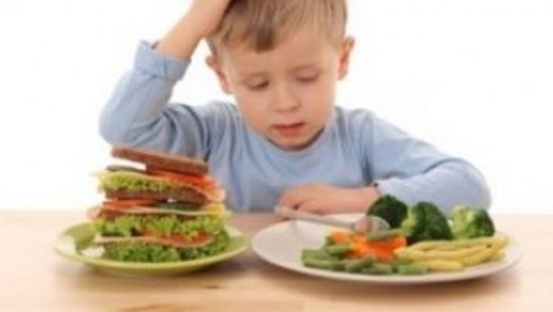 Strategii Eficiente pentru Prevenirea Obezității la Copii: Importanța Porțiilor și Alegerea Alimentelor Sănătoase