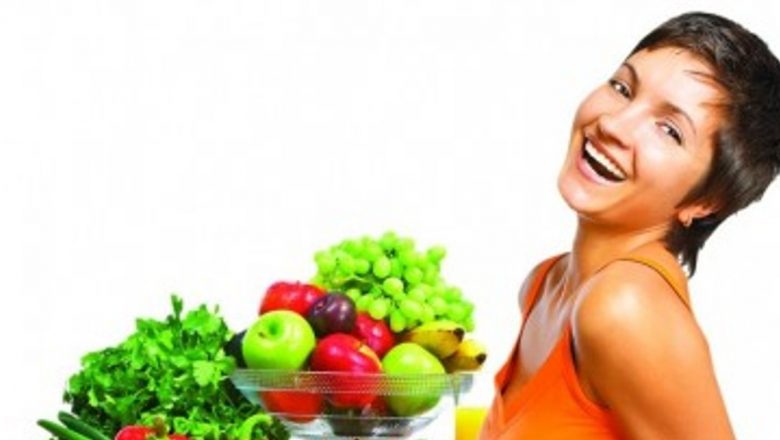 Beneficiile alimentației sănătoase: De ce să alegem fructele și să eliminăm prăjiturile din dieta noastră?