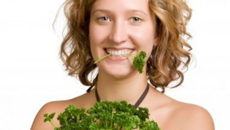 Soluții Naturale pentru Menținerea Sănătății Rinichilor: Ce Trebuie Să Știm