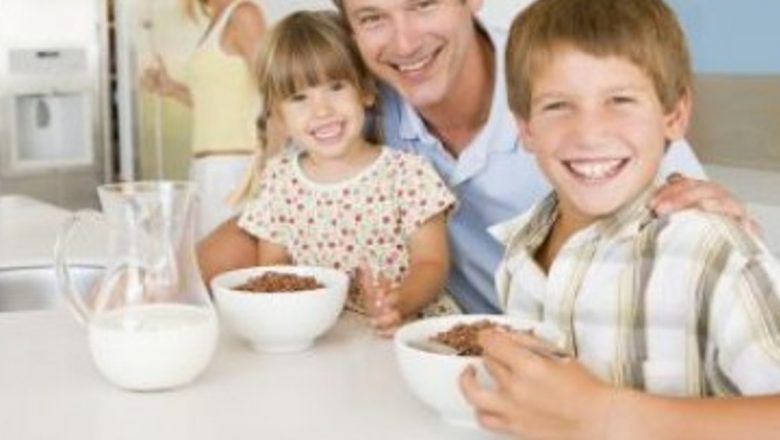 Cerealele cu lapte: O alegere sănătoasă pentru un început de zi energic