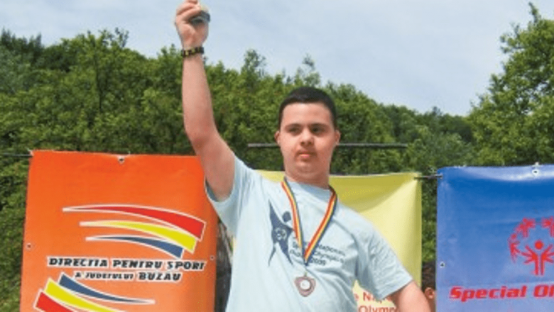 Povestea lui Teodor: Cum sindromul Down poate fi învins prin iubire și perseverență