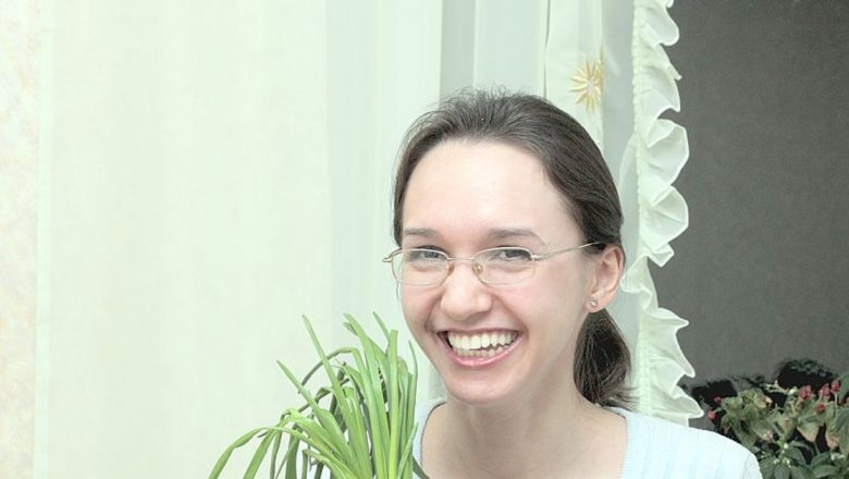 Beneficiile surprinzătoare ale cepei verzi: de la prevenirea fracturilor la îmbunătățirea funcției cognitive
