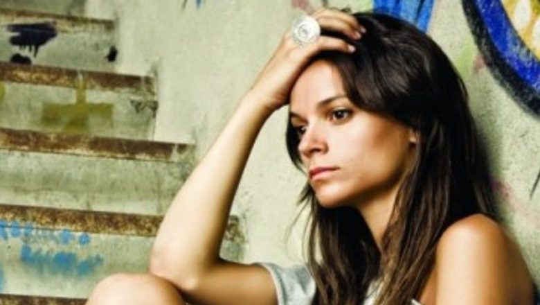 Uleiul de măsline: un aliat natural în lupta împotriva căderii părului