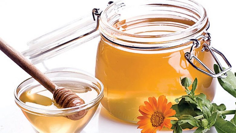 Mierea: Un Remediu Natural pentru Insomnie și Nu Numai – Beneficiile Surprinzătoare ale Produselor Apicole